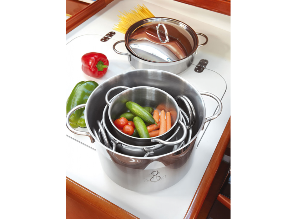 BATTERIA DA CUCINA IMPILABILE